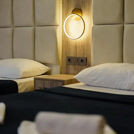 Centro Hotell 3*